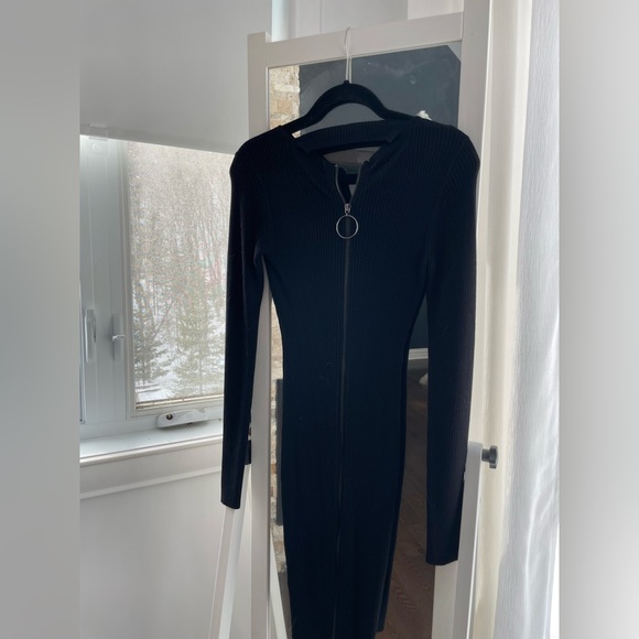 Guess Black Dress - Picture 3 of 4